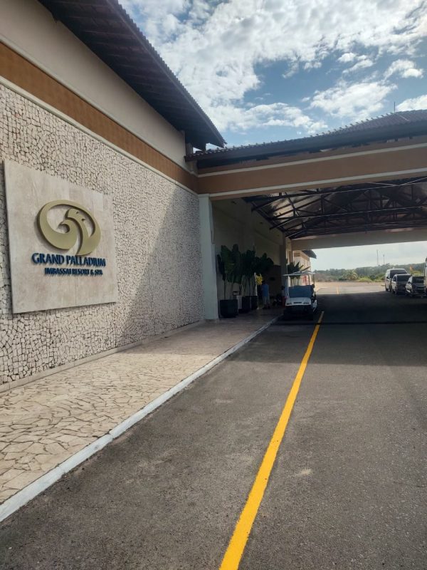 Transfer do Aeroporto de Salvador para o Grand Palladium Imbassaí