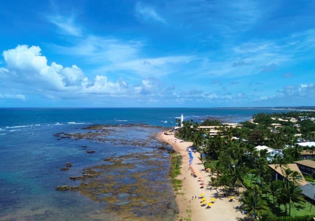 A Praia do Forte na Bahia é uma das praias mais visitadas do estado.